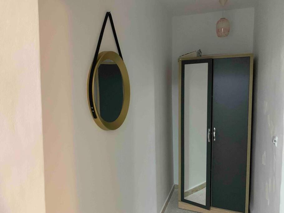 Appartement 5 Lits Climatise Salon 2Chambres Cuisine Equipee Sdb Staoueli Ngoại thất bức ảnh